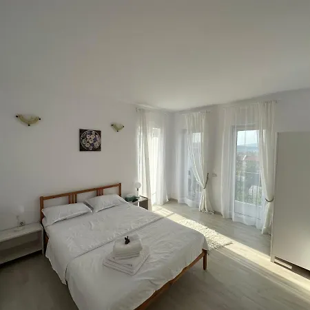 Ame's Lägenhet Cluj-Napoca